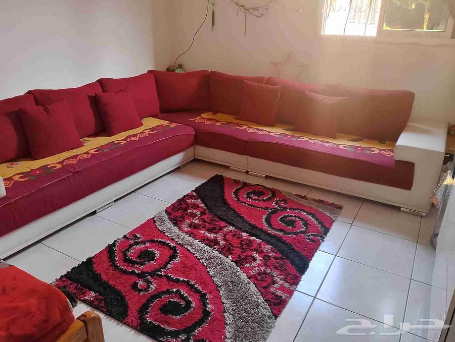 انتريه بحالة جيدة للبيع والسبب التجديد64261176218753111