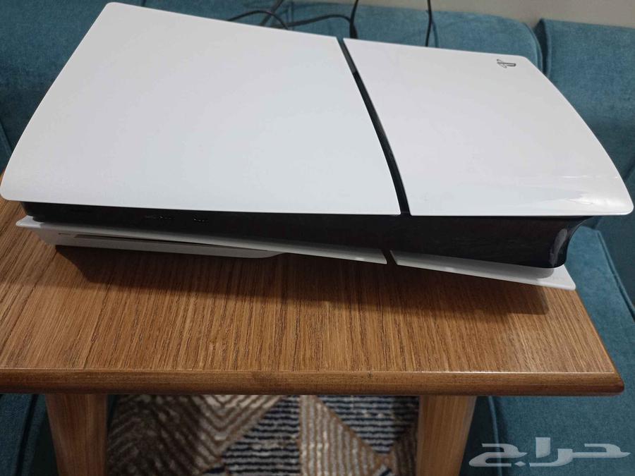 للبيع بلايستيشن 5 سيدي 1تيرا مع شريطين64257902187267114