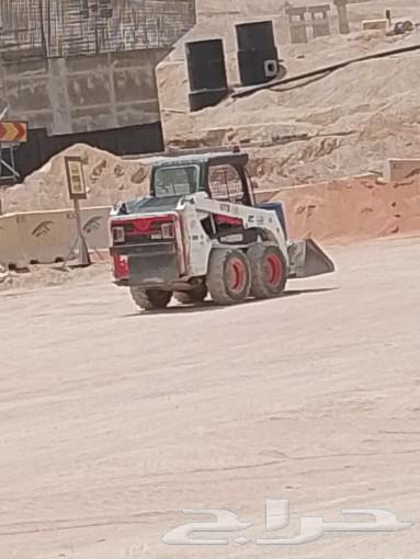 Forklifts cranes raised with pallets our prices are suitable64427650266883112