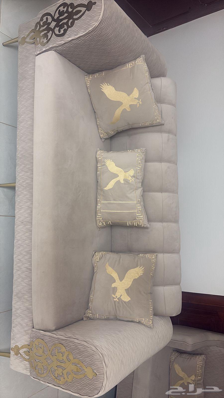 Sofa for sale in excellent condition, composed of 4 pieces64274248496130110