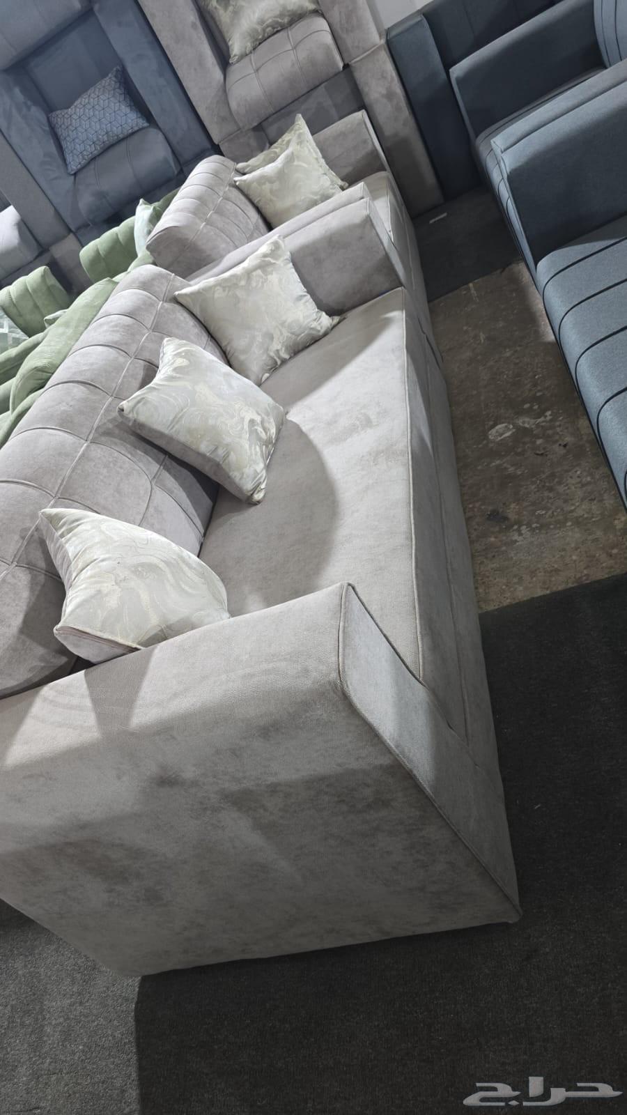 New sofa ready at factory price with delivery64261855051521114