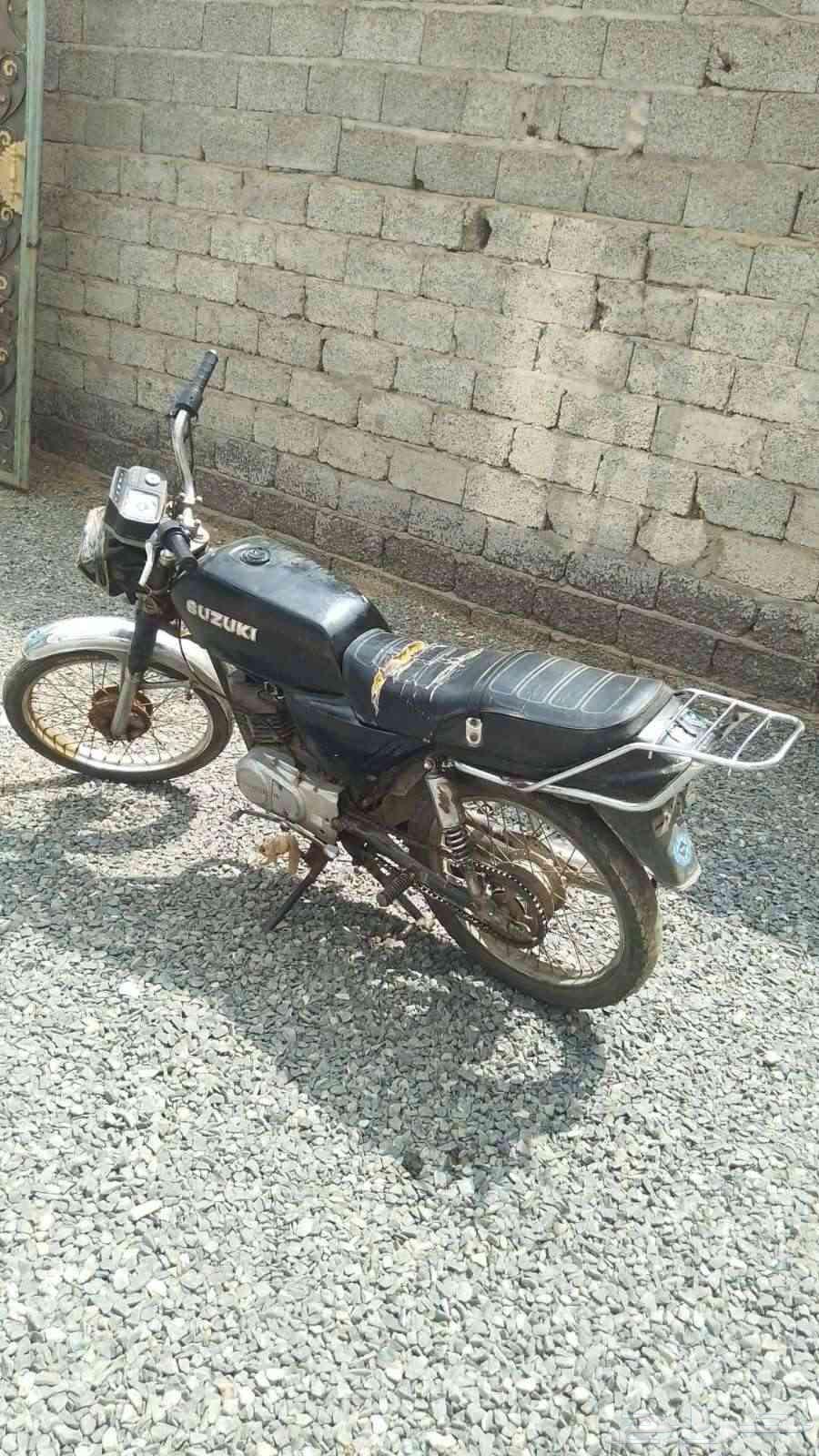 Suzuki scooter, working condition, contact via WhatsApp only, price limit 850 SAR64420431667586110