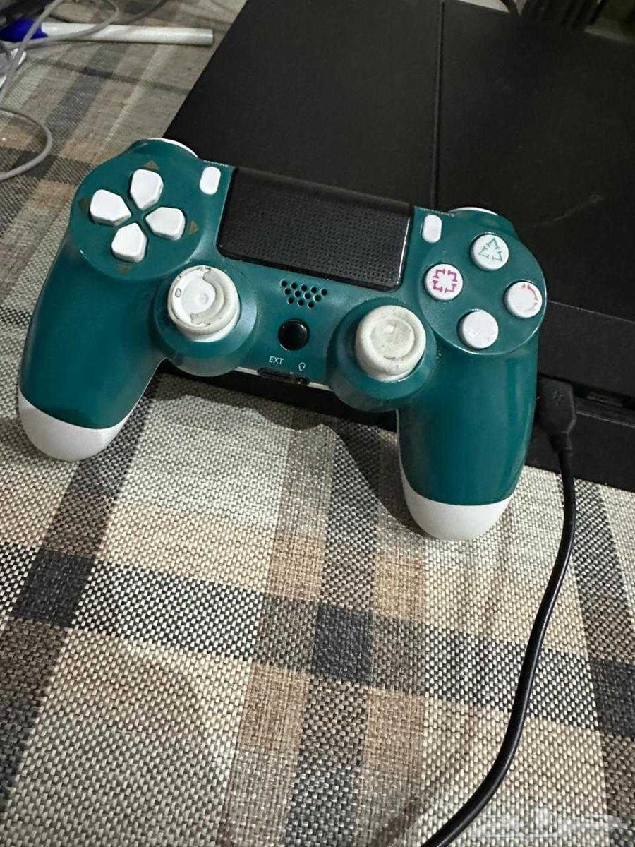 سوني 4نضيف مع اليدات لتواصل64257225150082110