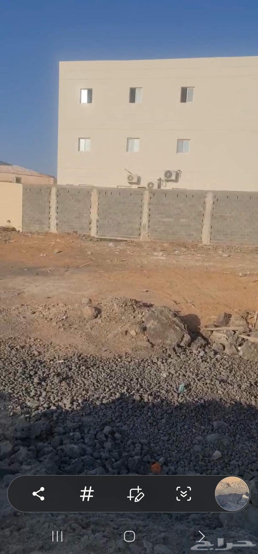 ارض تجارية للبيع في مخطط الشرق63615493051649113