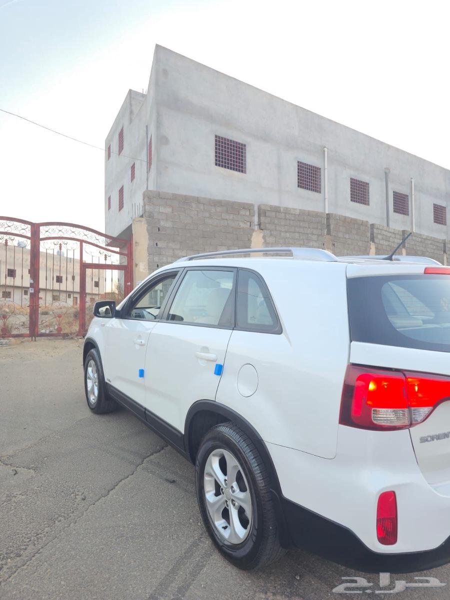 كيا سيرنتو2015شبه الجديد64439932023553111