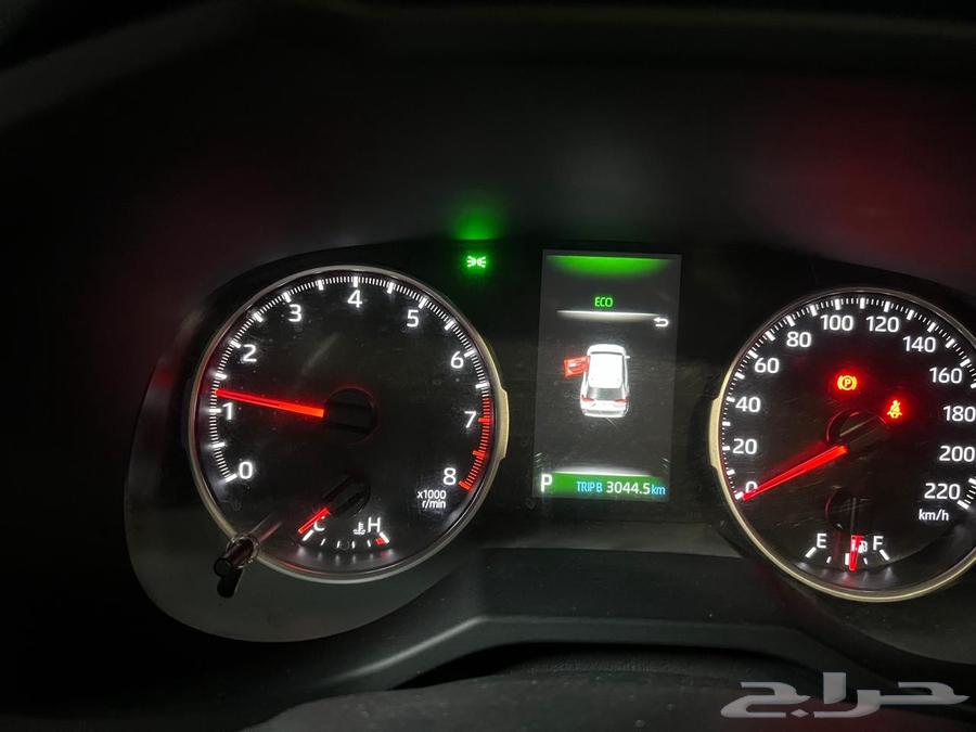 تويوتا راف فور 202264430684214018112