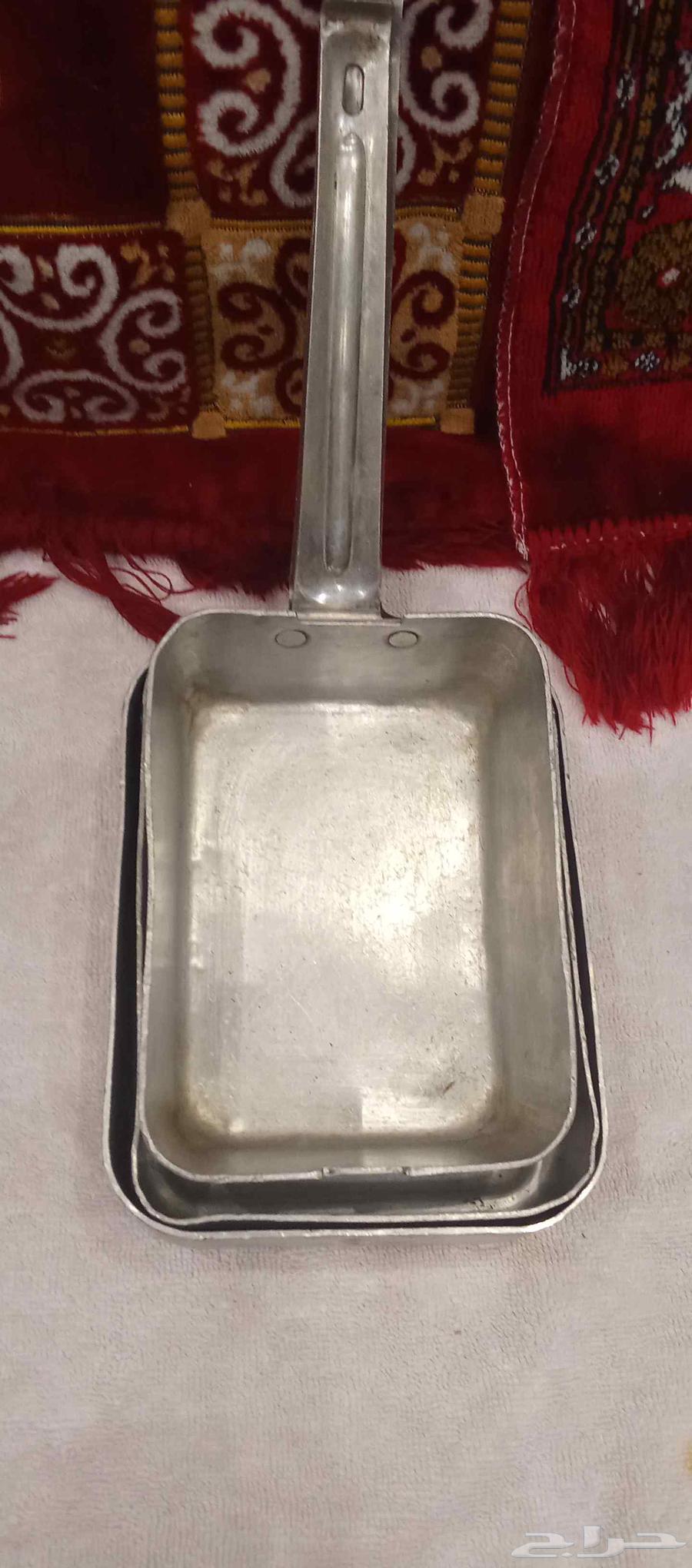 قطع تراثيه معدن قديم64428968804098113