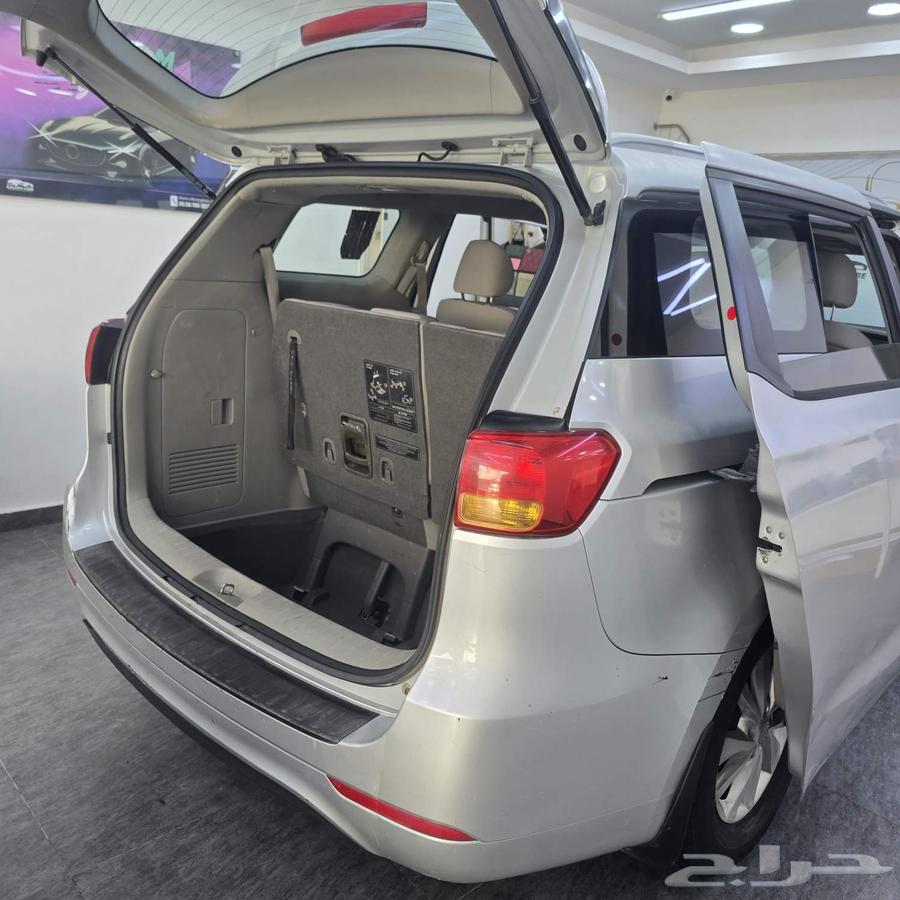 كيا فان 201664438699653635114