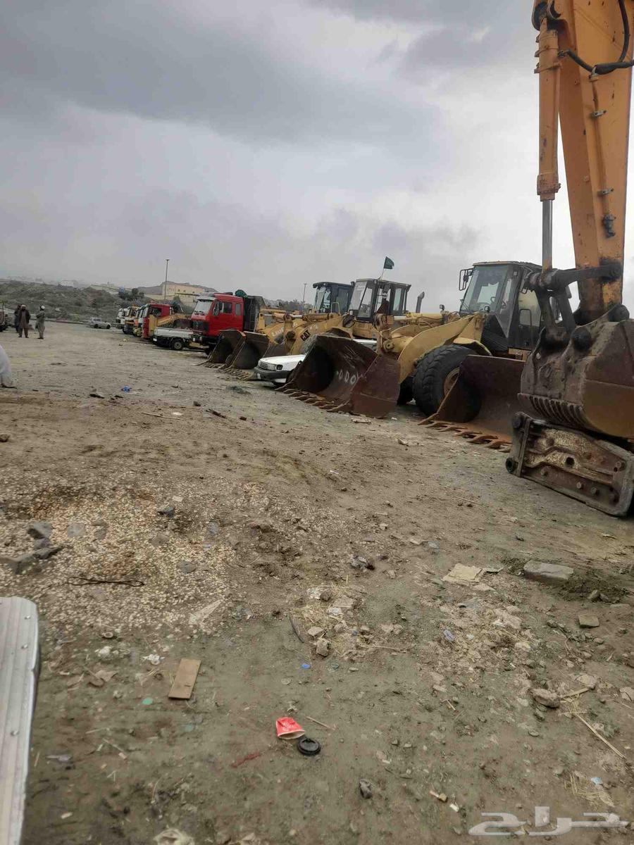 جميع أنواع المعدات الثقيلة متوفرة للإيجار الشهري اليومي wo64432659937666111