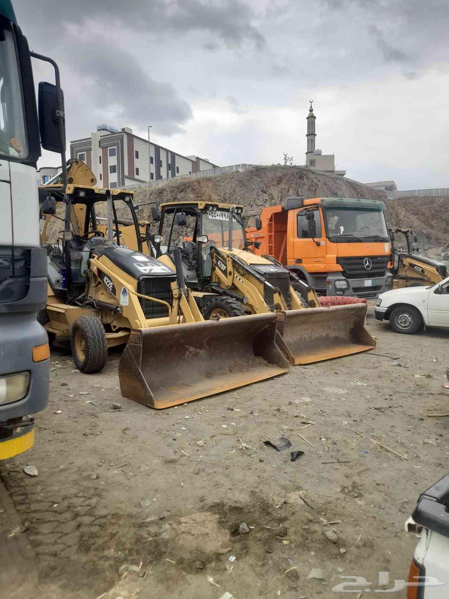 جميع أنواع المعدات الثقيلة متوفرة للإيجار الشهري اليومي wo64432659937666110
