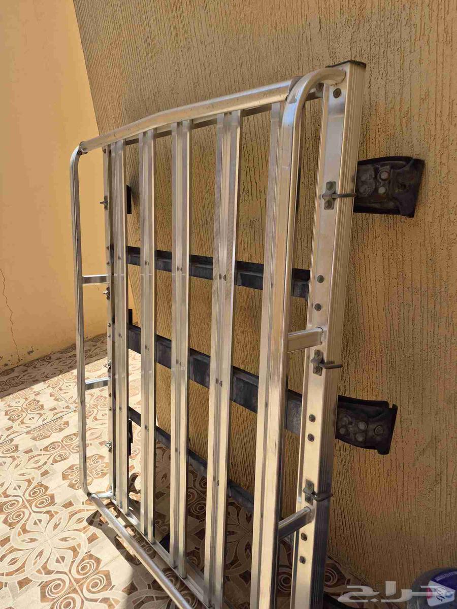 شبكة صالون نظيفة ألمنيوم يحالة جيدة حادها بسعرها 800 ريال64439185777411111