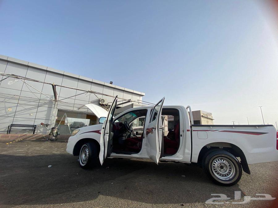 هيلوكس 201564433739972738114