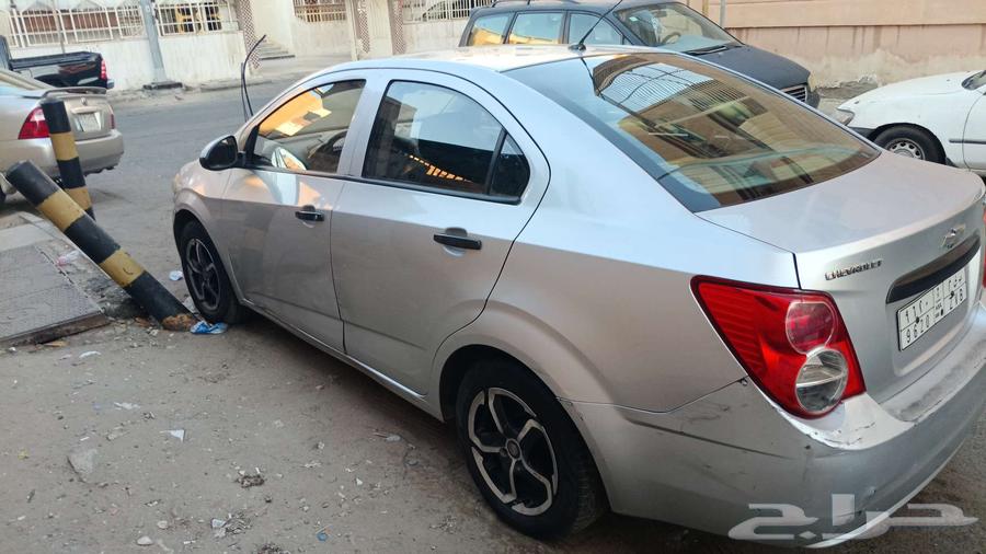 Car for sale 2013 model, no shower, price 900064434578359937112