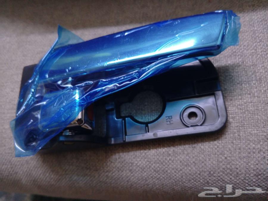 مفتاح يد باب كيا كارينز 2007-201364429668069377112