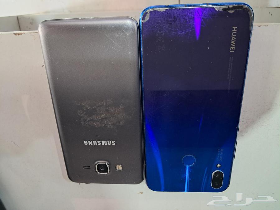 Two phones not working, one needs a battery and the other a screen64438699705985110