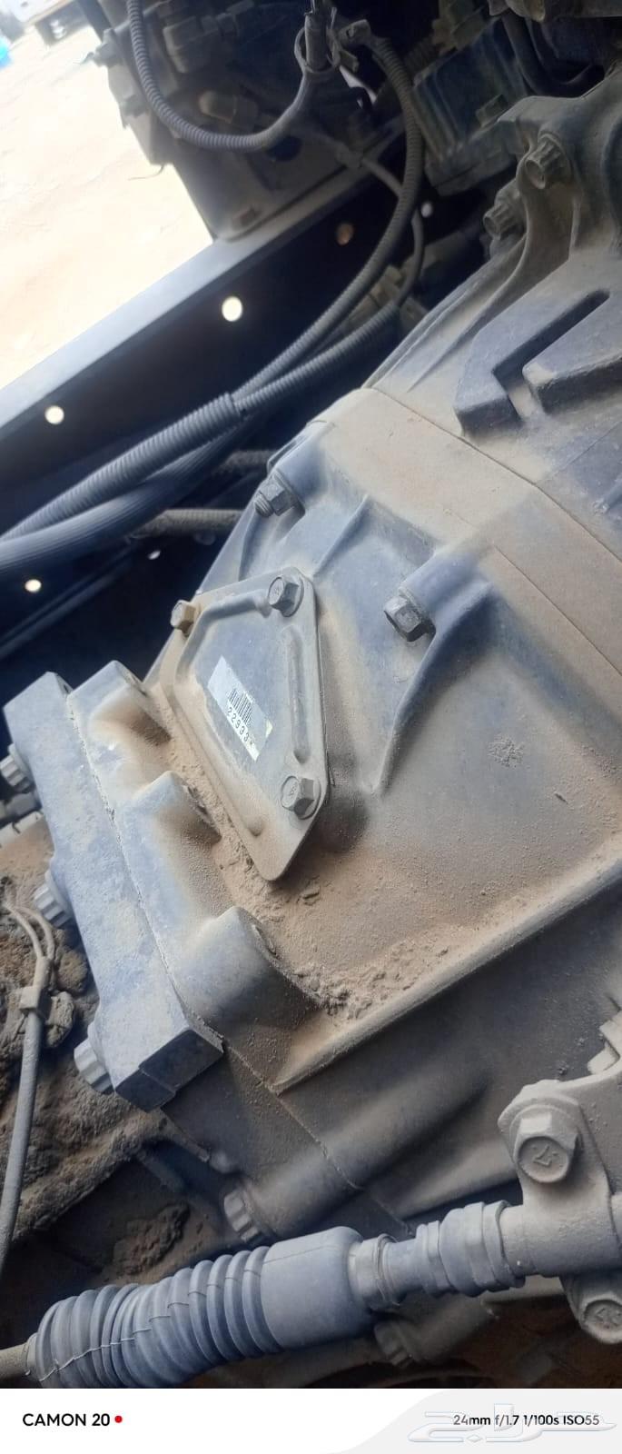 لوري مستوبيشي 8 مسمار خزان واااحد64433350458754113