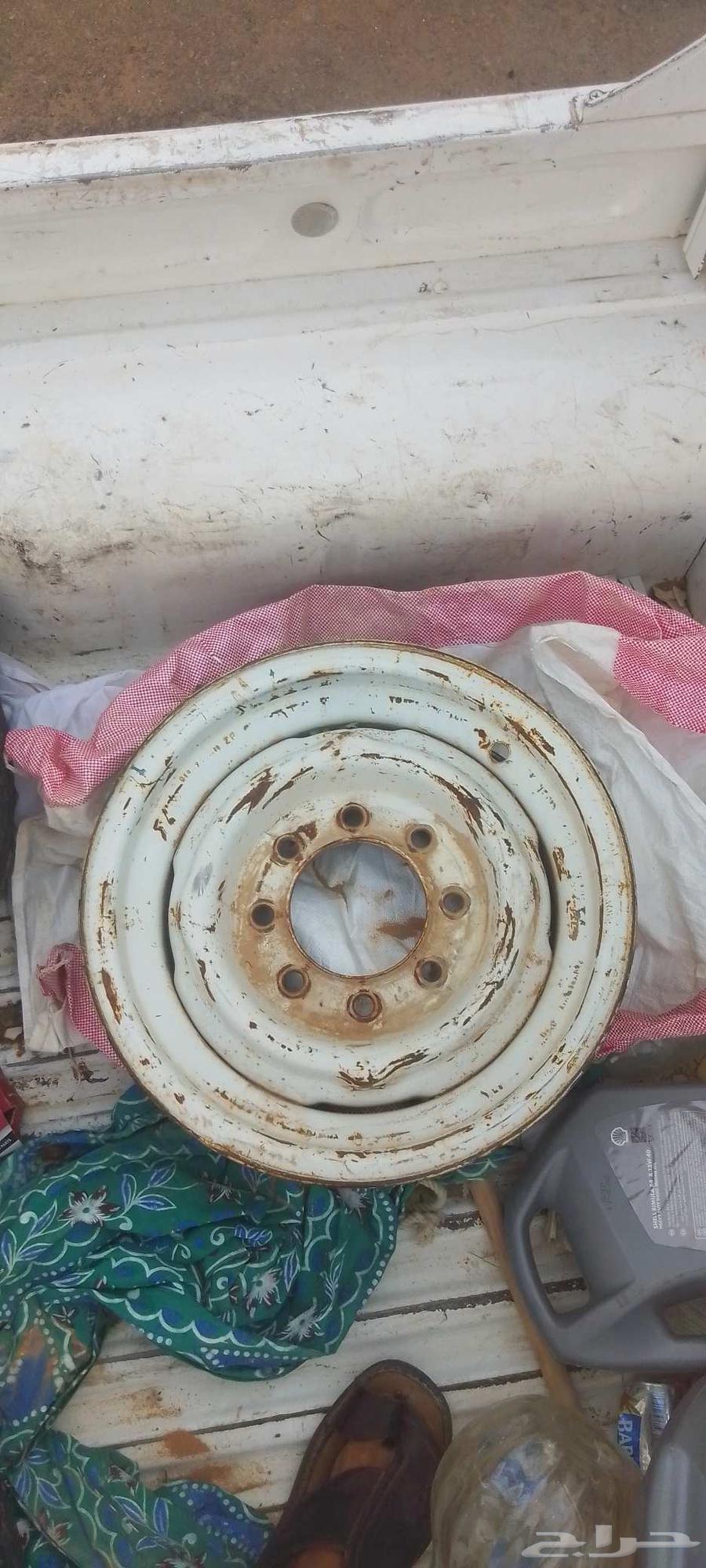 قطع كلاسيك جنوط بهبهاني 79 وكاله وجنوط هايلكس 2000 وكاله64435040520578110