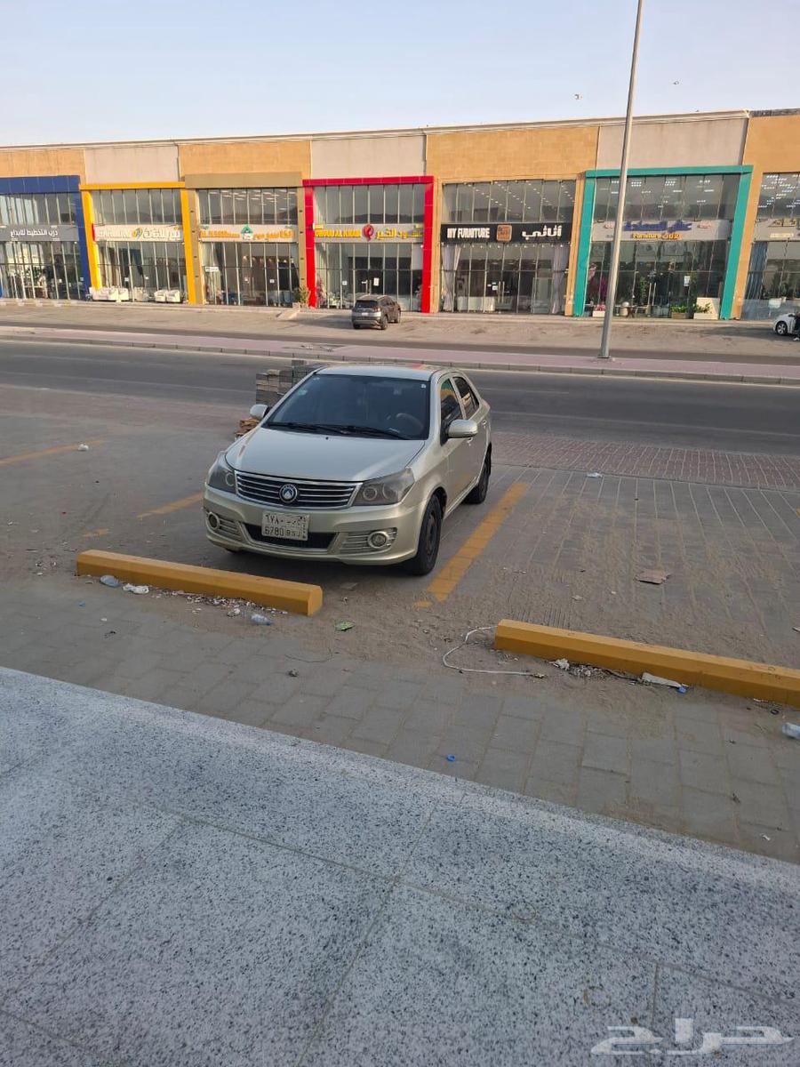 Geely 2015 with regular transmission, very clean64431494394625114