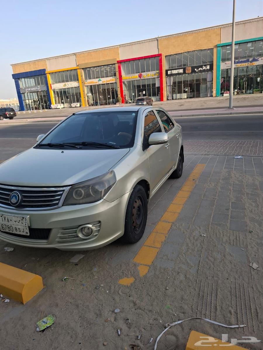 Geely 2015 with regular transmission, very clean64431494394625113