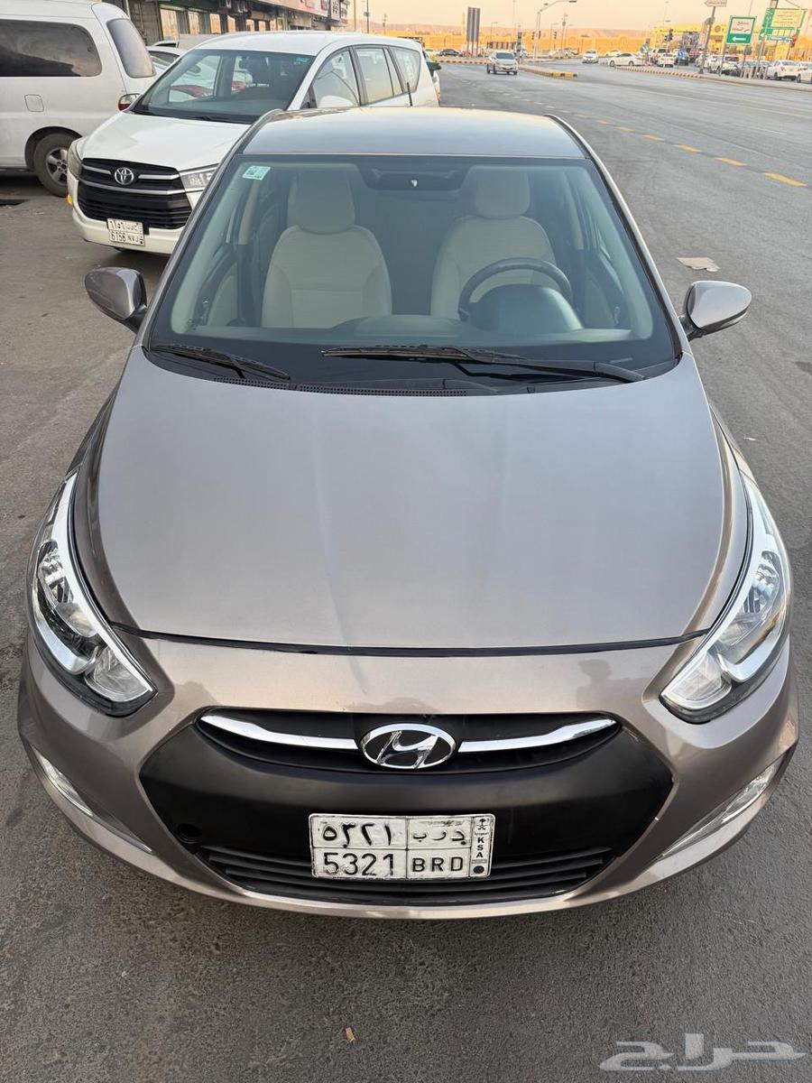 The word accent in Arabic can be translated as lahja when r64406779123458114