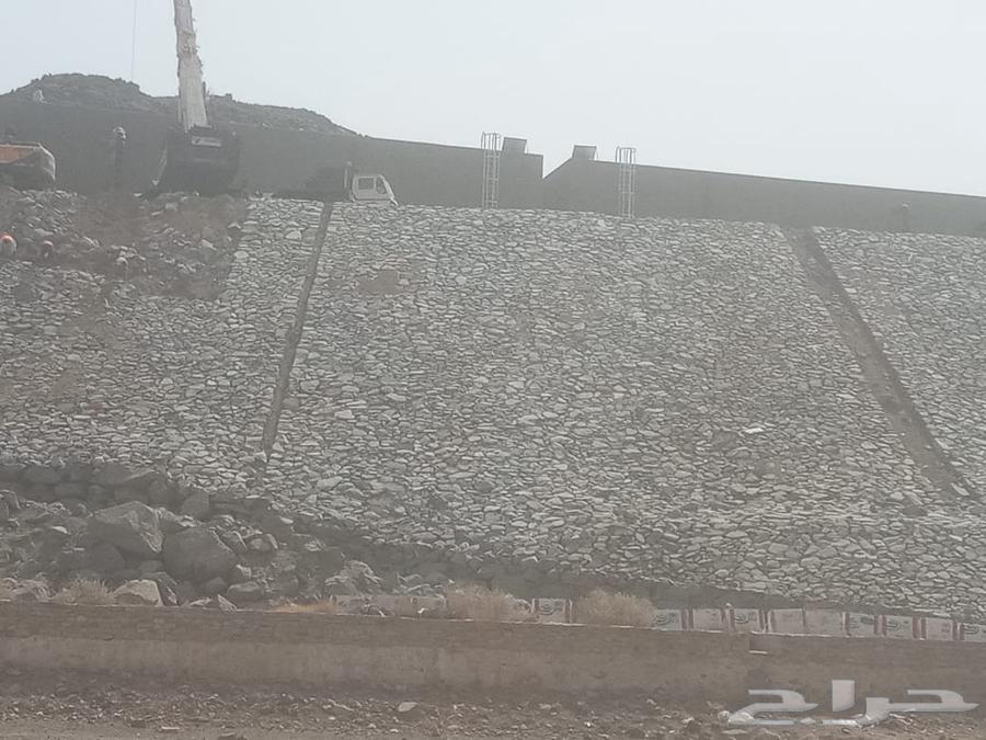 بكلين لقص الارضي وبنيان جدارت حجر وربراب كنبريش لتخريم64447002438146111