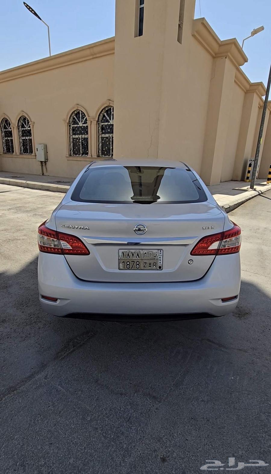 بيع سيارة نيسان 201664443843159297113