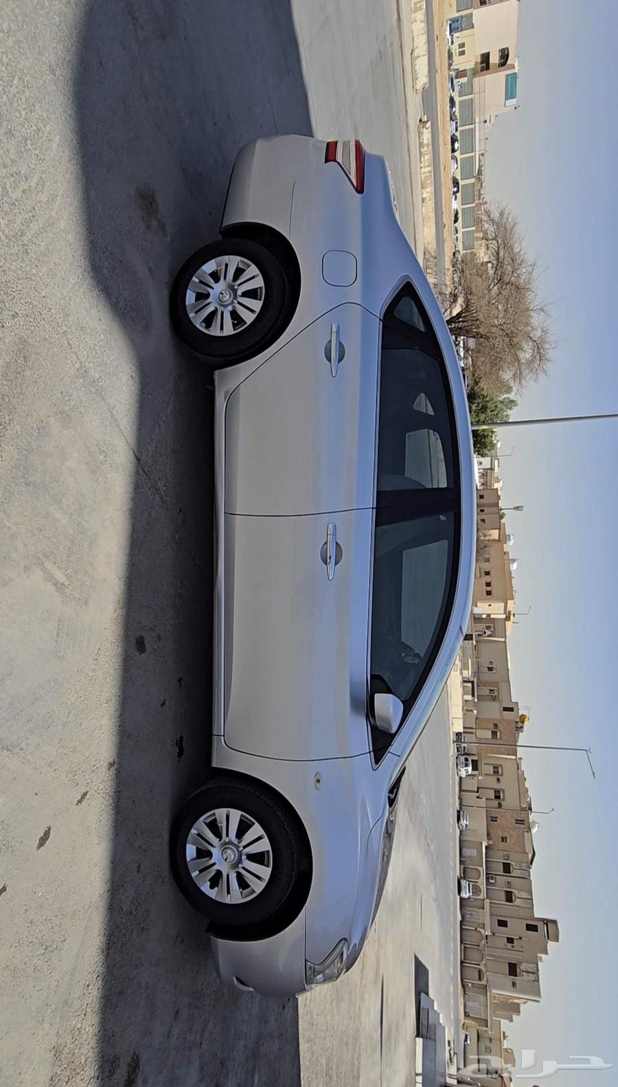 بيع سيارة نيسان 201664443843159297111