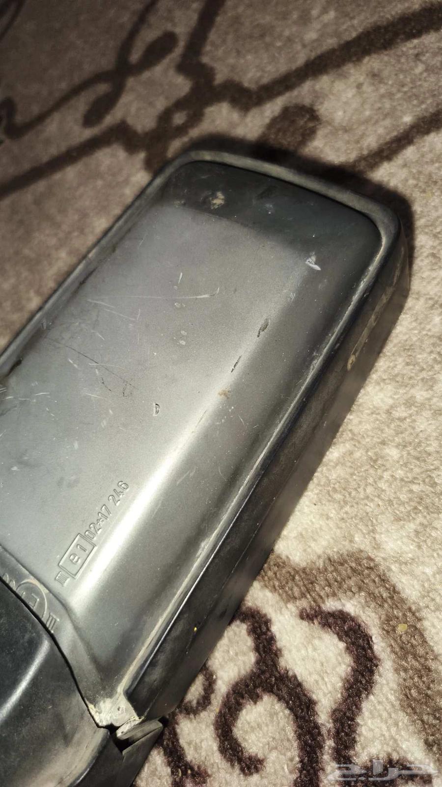 مرايات مرسيدس بنز موديل 90 شد بلد فيها خدوشات64442583549955113