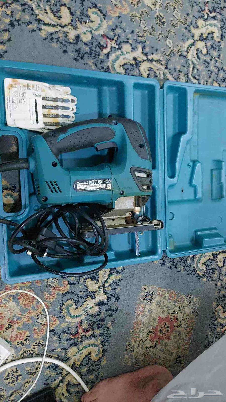 Makita saw used for two days price 40064449301229315111