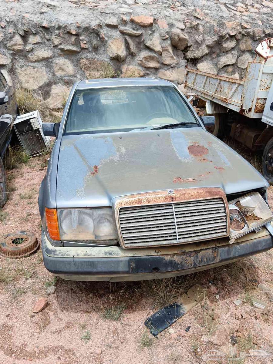 سيارات غير مسقطة للبيع المارسديس بدون ماكينة والبص راس64445662222466111