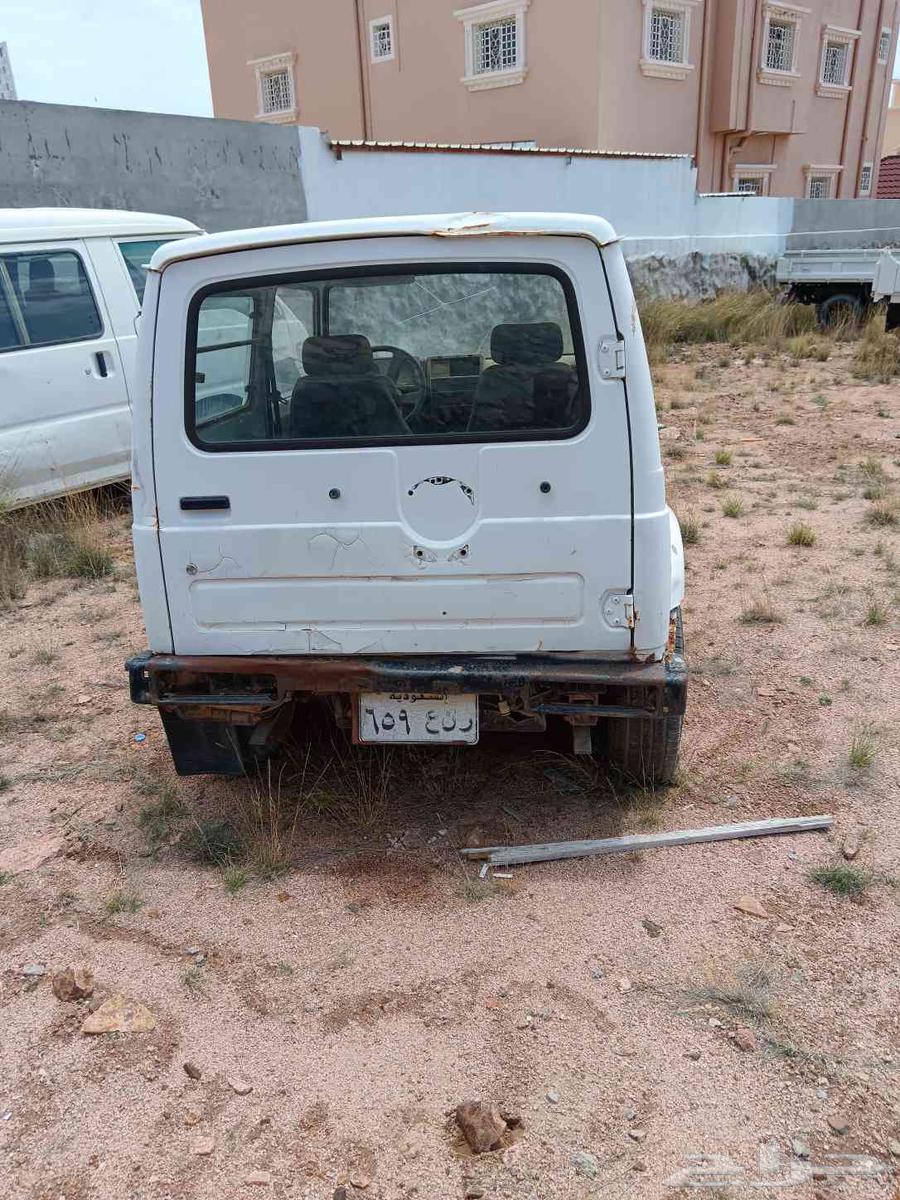 سيارات غير مسقطة للبيع المارسديس بدون ماكينة والبص راس64445662222466114