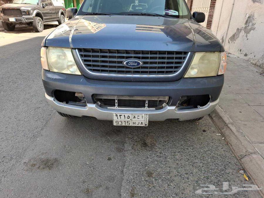 Ford Explorer 2002 model, clean, engine and transmission in good condition64445011563521114