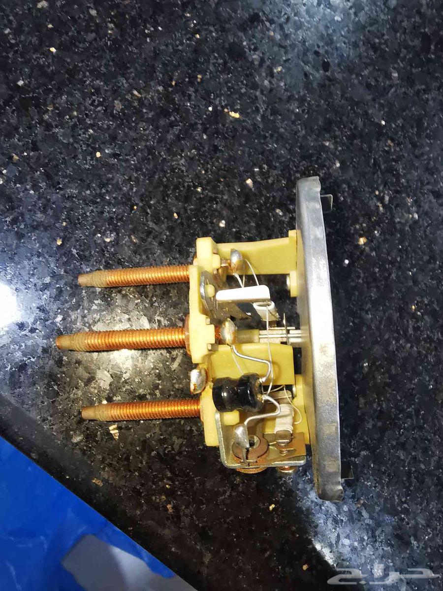 امبير  عداد  ابرة بنزين صالون قديم64449287761283112