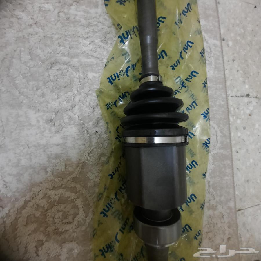 For sale right-side Camry alternator, Chinese type, model 1999, manual transmission64451405883395114