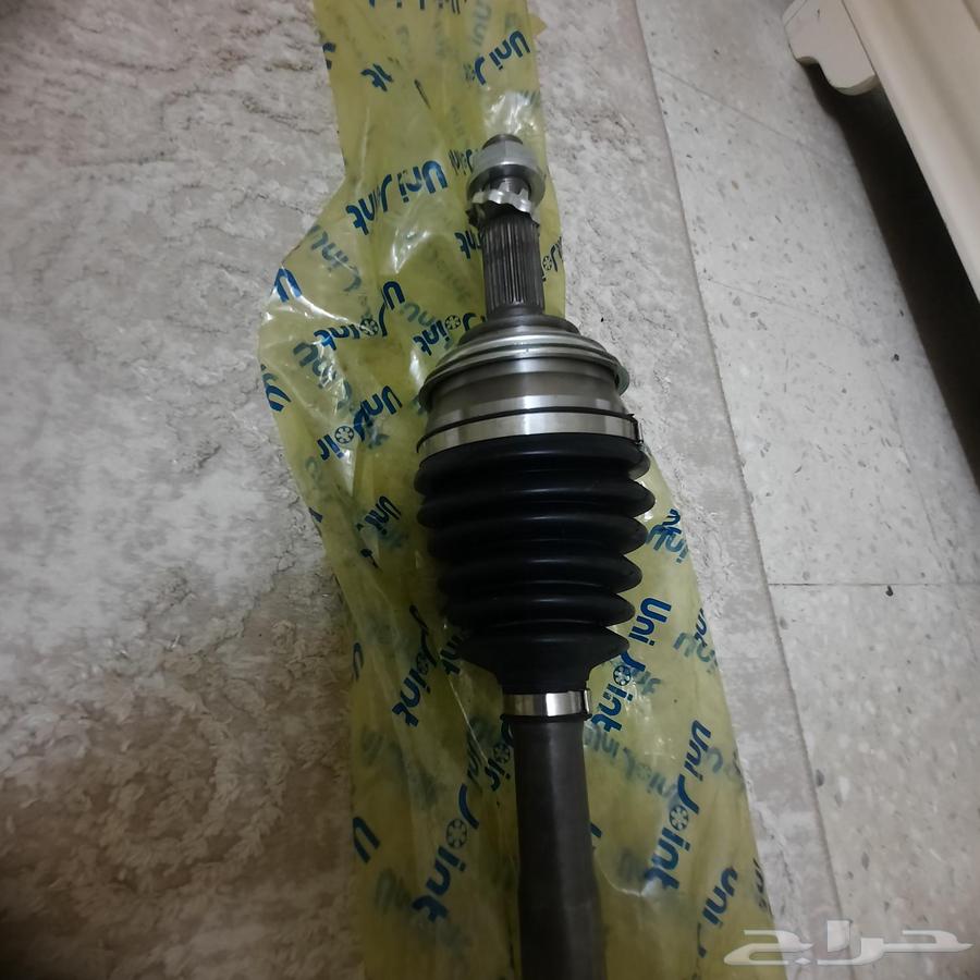 For sale right-side Camry alternator, Chinese type, model 1999, manual transmission64451405883395111