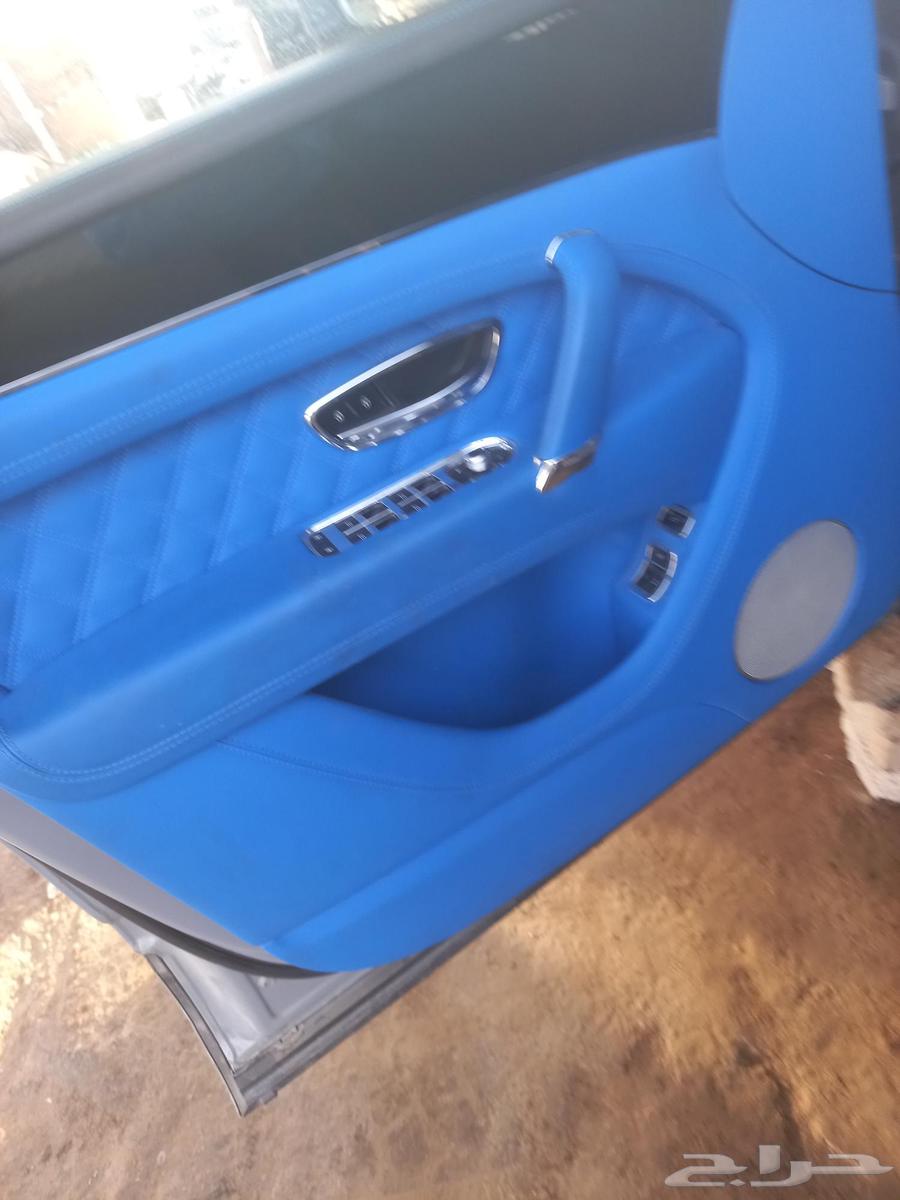 متخصص لي قطع الغيار السيارات بنتلي بنتقا مولسان فلانيج سبير64448381151107113