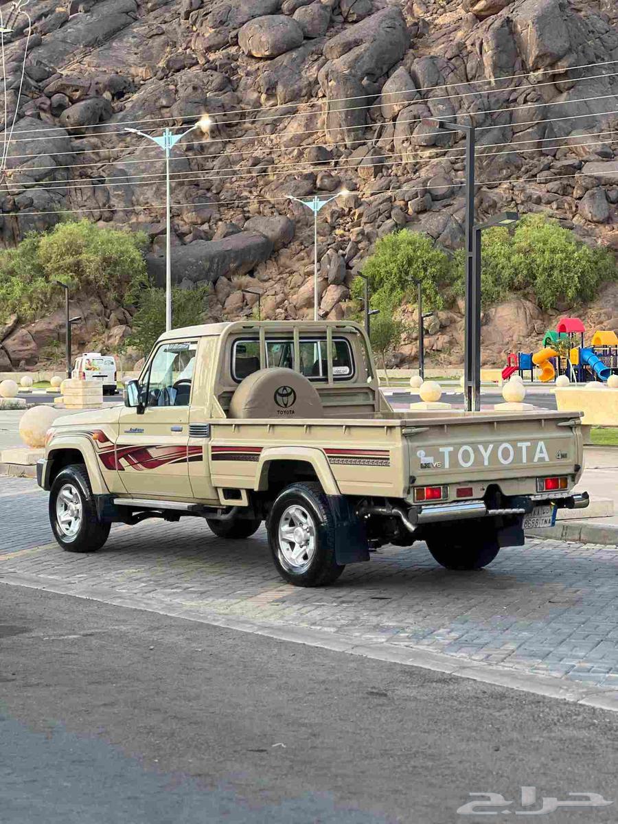 تويوتا شاص فل كامل بريمي نظيف 201264450325824259112