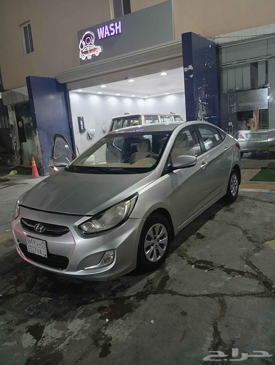 اكسنت 2014 جيرين وعيارين زيت للبيع 18الف صاحبها مسافر نهائي64440711293697111