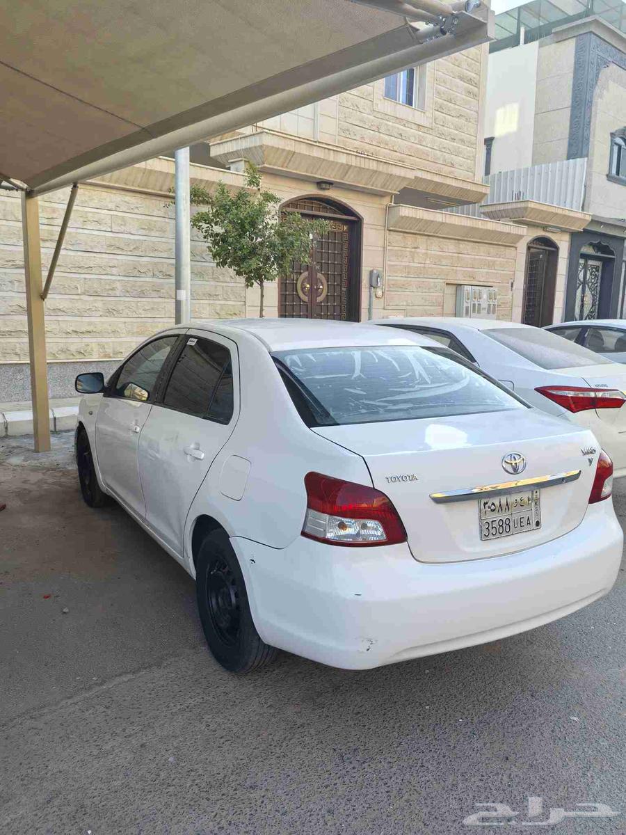 تويوتا يارس للبيع64449730452098111