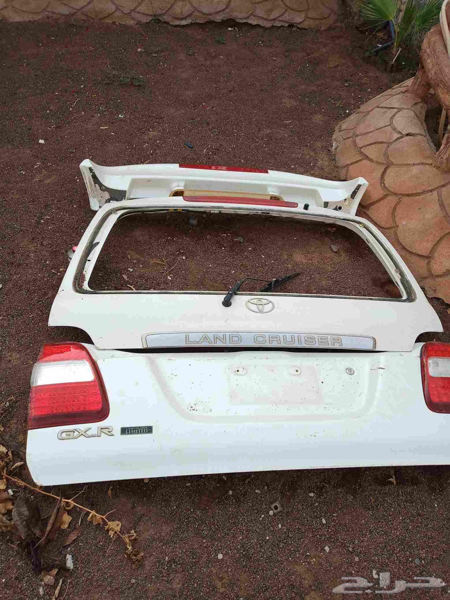 Land Cruiser rear door with wing for urgent sale64441622624387110