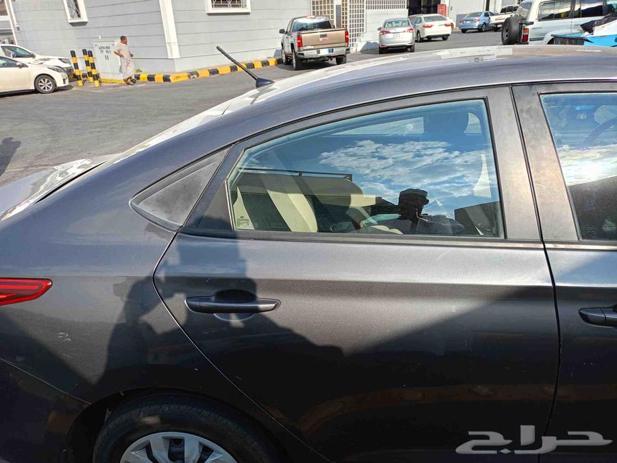 2020 Accent has a scratch on the right fender and changed bumpers64448994165121113