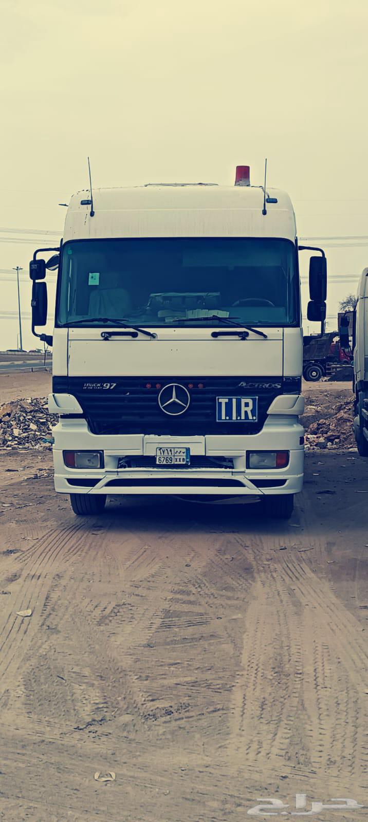 Head only Actros 2000 conditioned from everything, Alhamdulillah64374112123523110