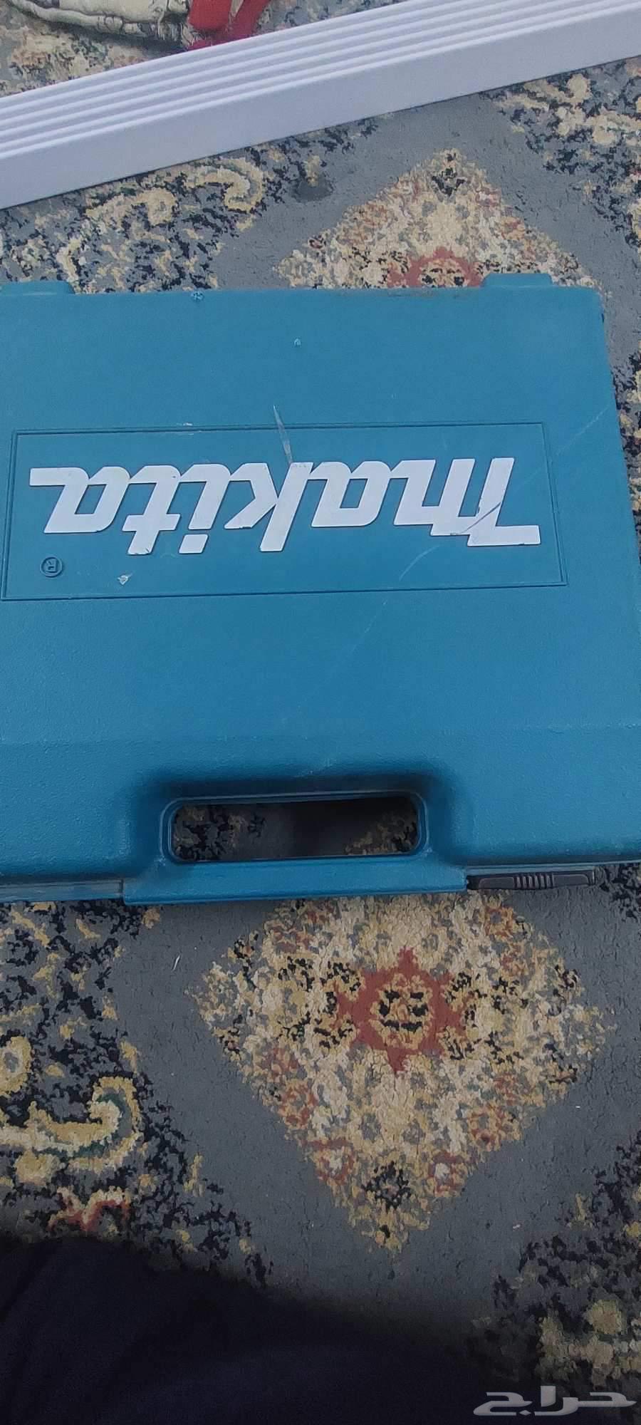 Makita saw used for two days price 40064449301229315113