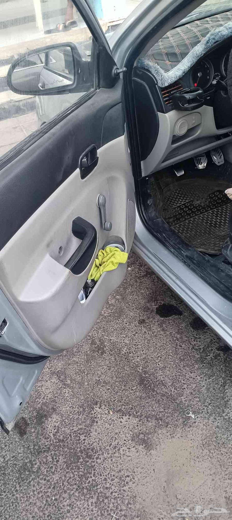 Accent 2010 manual transmission, very clean, engine needs minor expenses64446350418817112