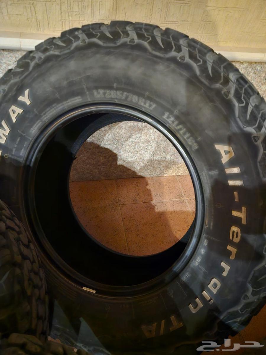 للبيع طقم كفرات ويد واي نص حجري64450346759298113