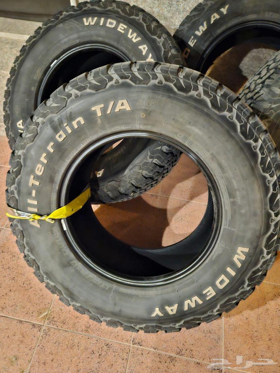 للبيع طقم كفرات ويد واي نص حجري64450346759298110