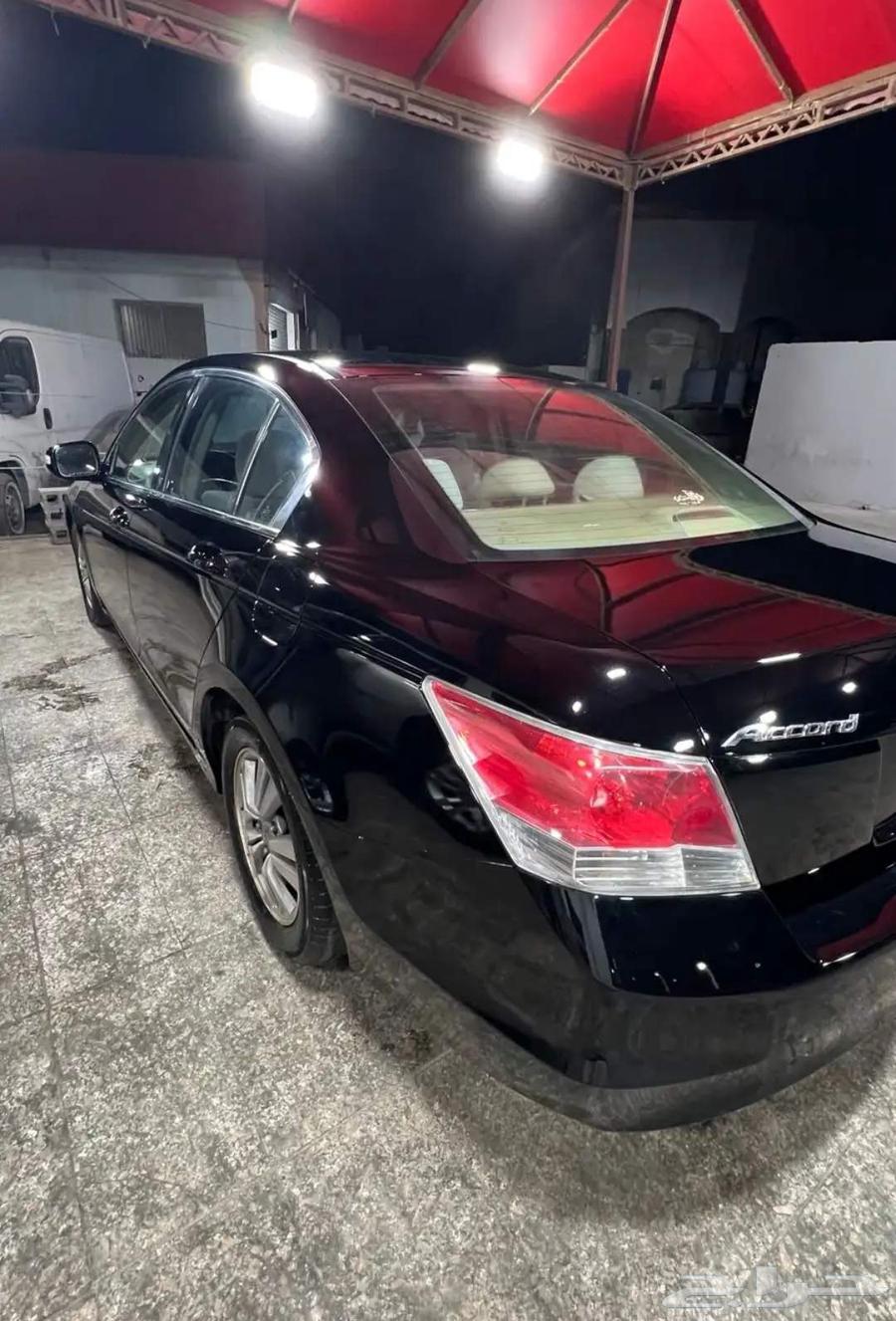 هوندا اكورد 201064464042248450113