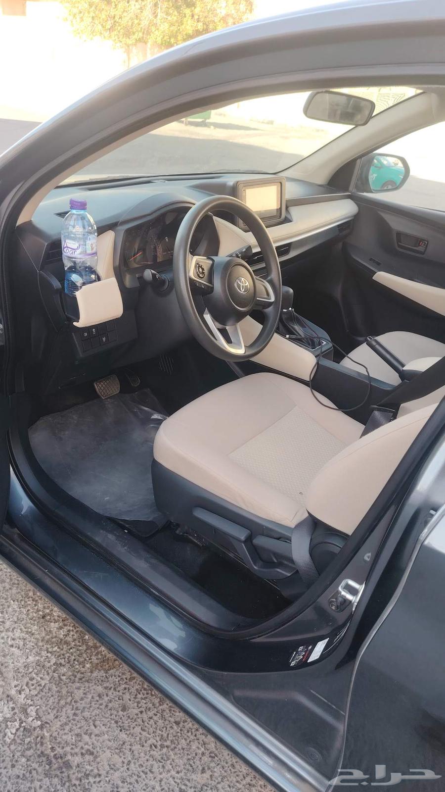 2023 Yaris car for transfer, driven 100,000, remaining installments64452549701251112