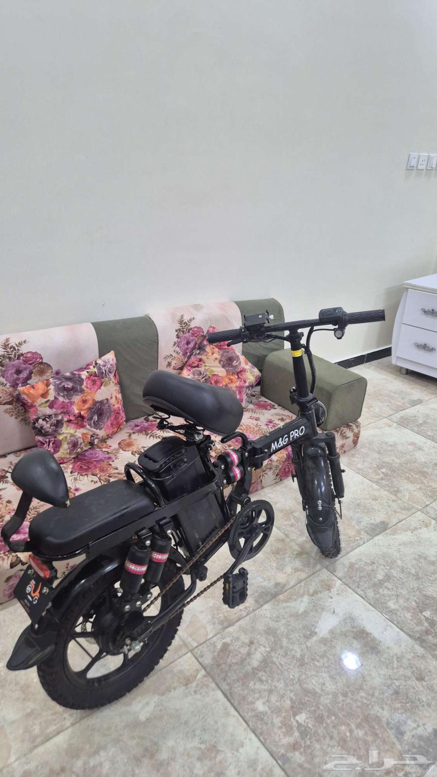 سكوتر m g pro63618776293634112