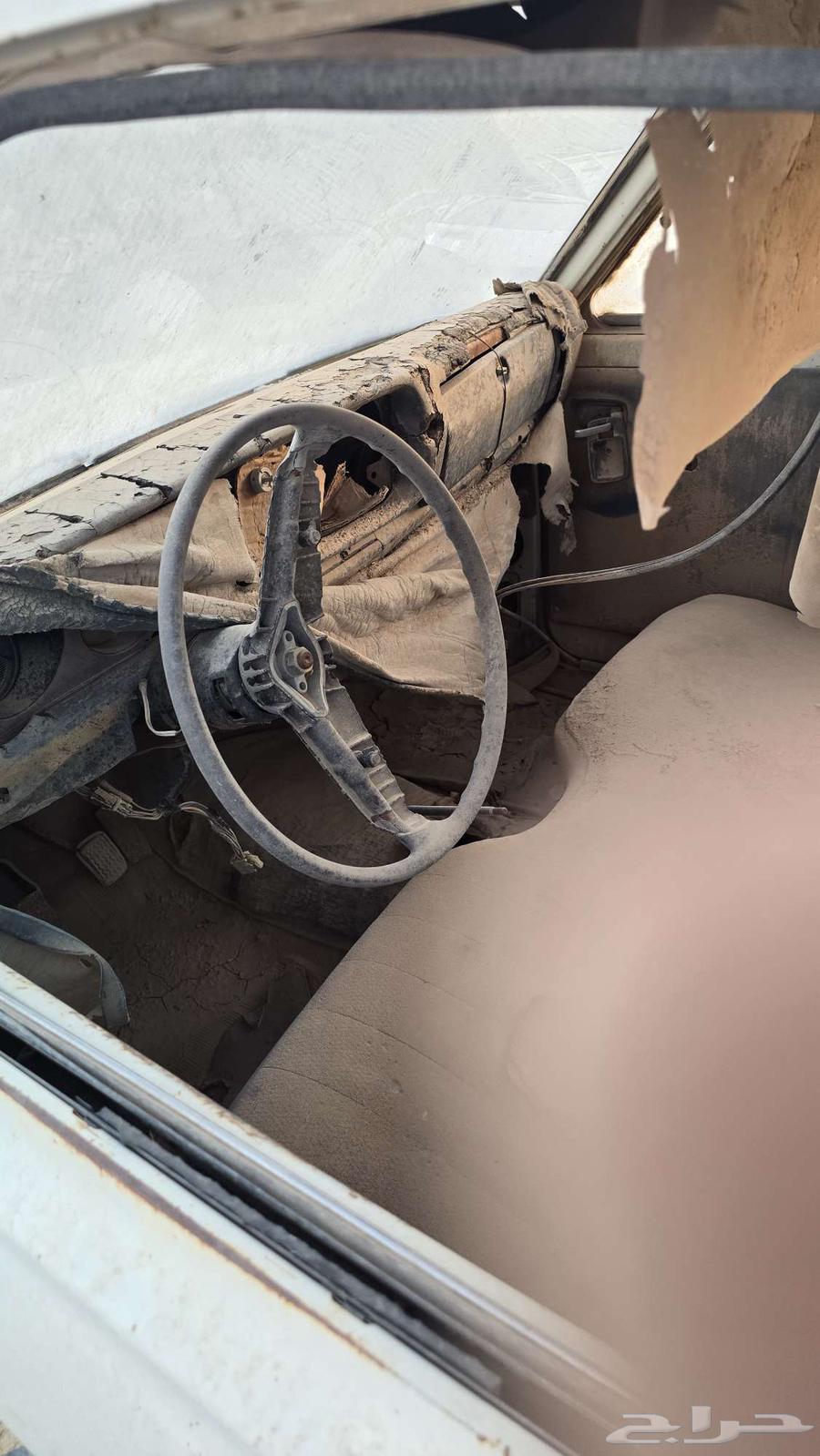 للبيع ددسن قديم كلاسيك موديل 7764462212289283113